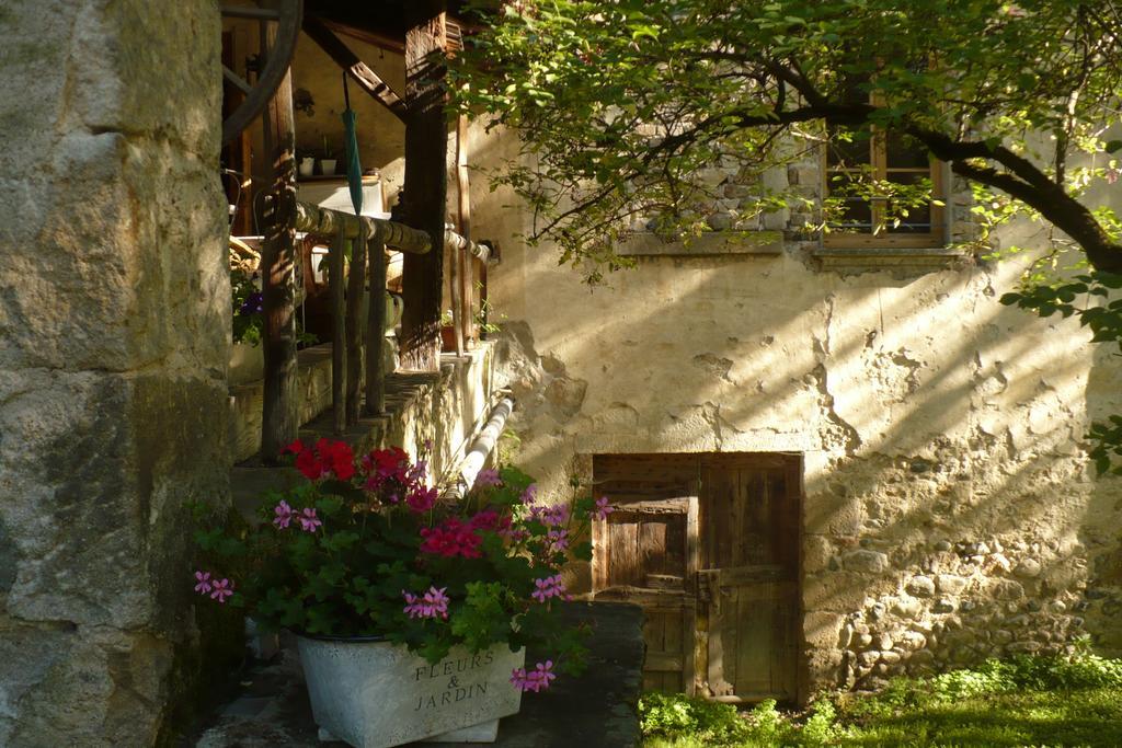 Les Delices De Lavoute Lavoute-sur-Loire Exterior foto