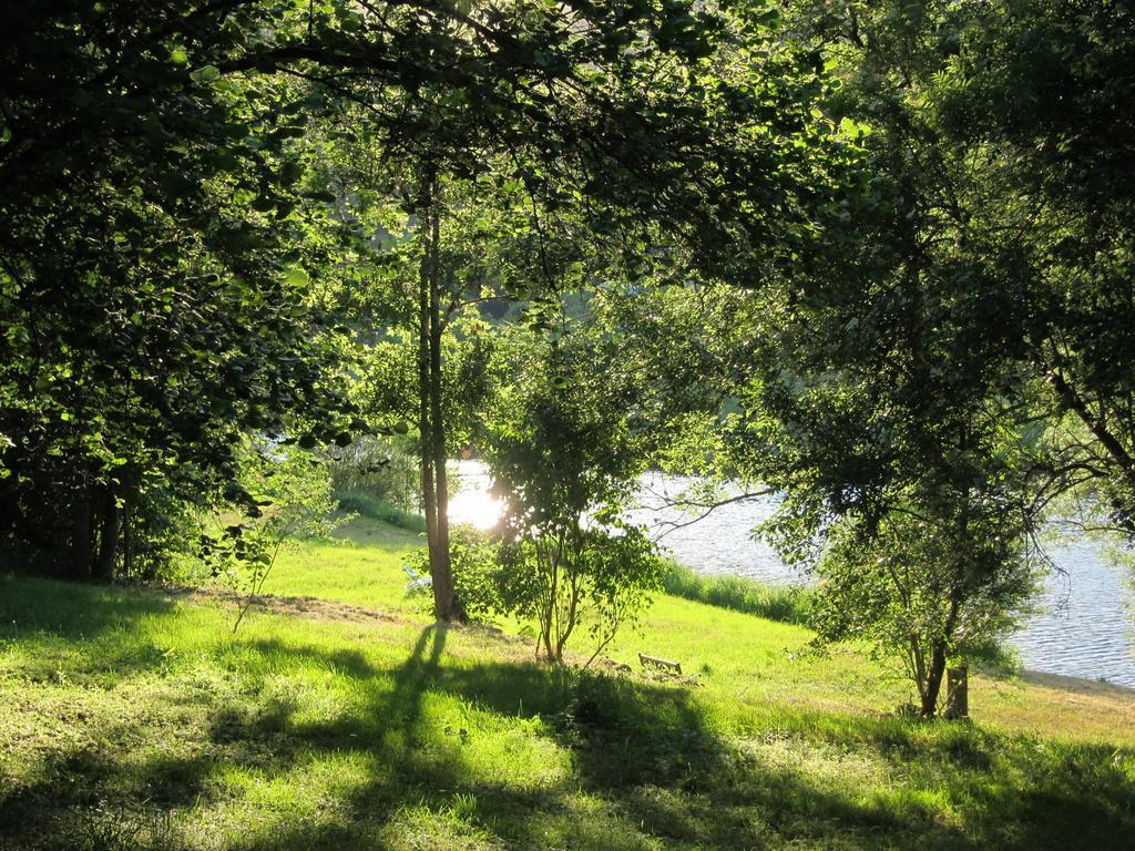 Les Delices De Lavoute Lavoute-sur-Loire Exterior foto